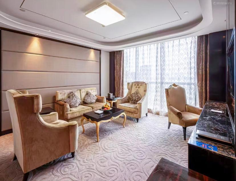 Wyndham Grand Plaza Royale Changsheng Jiangyin מראה חיצוני תמונה