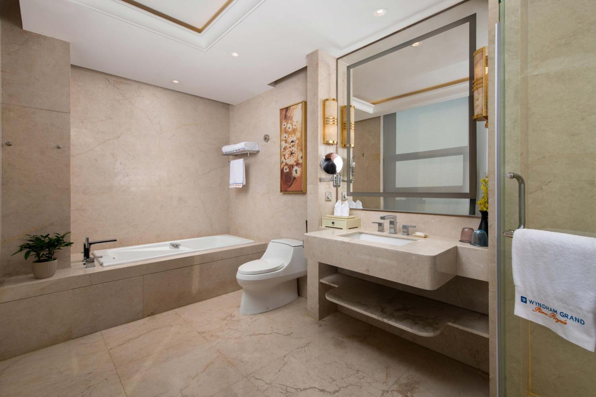 Wyndham Grand Plaza Royale Changsheng Jiangyin מראה חיצוני תמונה